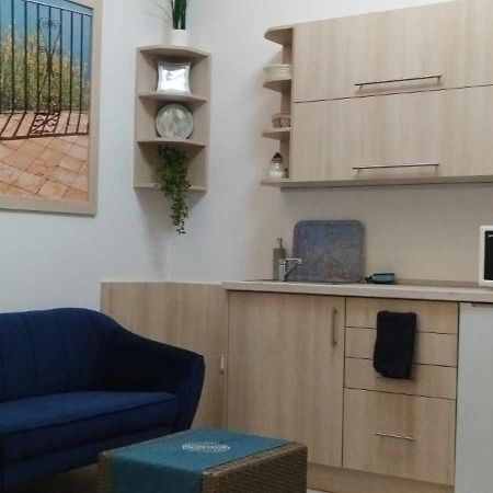 Diana Apartmanhaz Keszthely Exterior foto