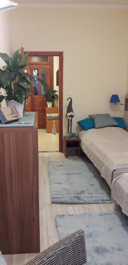 Diana Apartmanhaz Keszthely Exterior foto