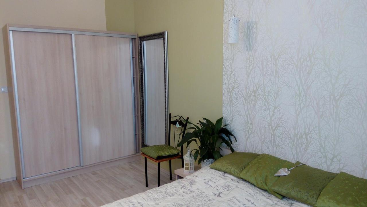 Diana Apartmanhaz Keszthely Exterior foto