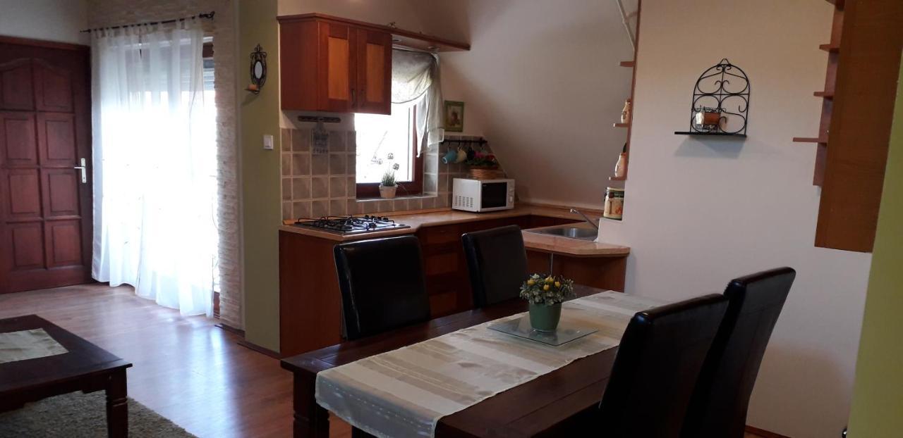 Diana Apartmanhaz Keszthely Exterior foto